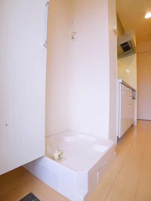 物件内観写真20　(洗濯機置場)