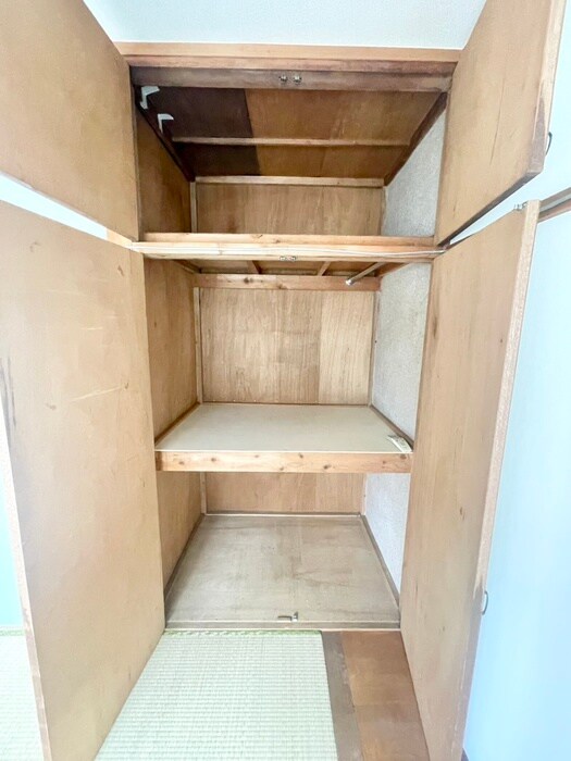 物件内観写真16　(収納)