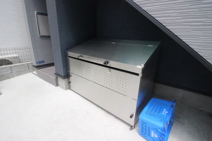 物件外観写真4　(建物設備)