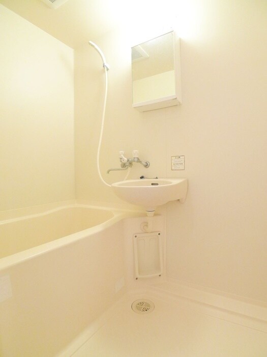 物件内観写真10　(バス／シャワールーム等)