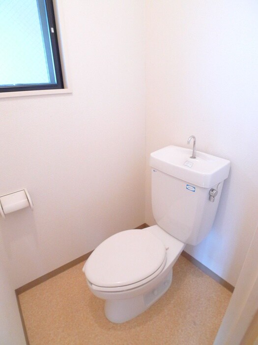 物件内観写真13　(トイレ)