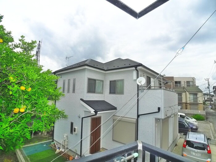 物件内観写真16　(室内からの展望)