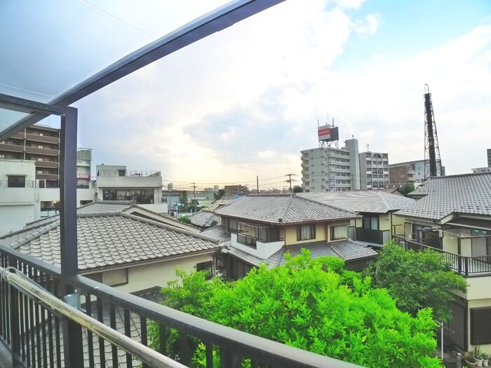 物件内観写真16　(室内からの展望)