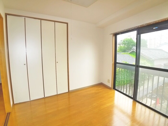 物件内観写真18　(居室)