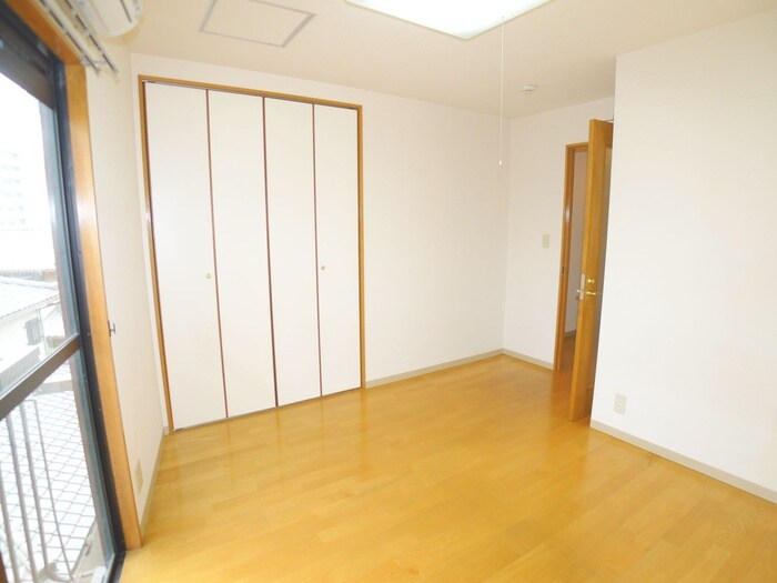 物件内観写真18　(居室)