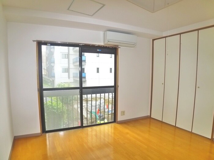 物件内観写真22　(居室)