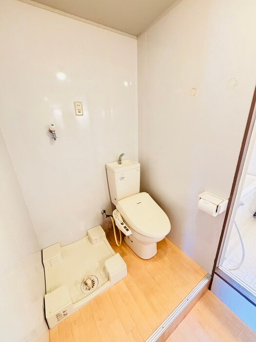 物件内観写真13　(トイレ)