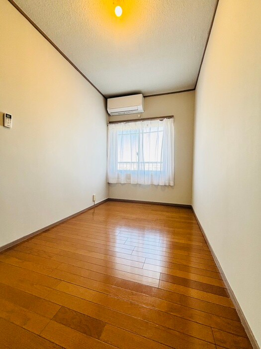 物件内観写真21　(居室)