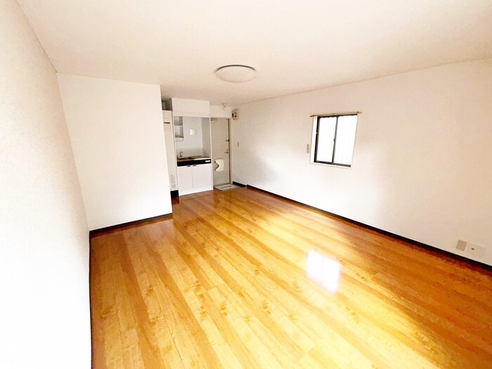 物件内観写真9　(居室)