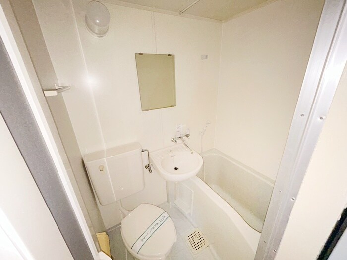 物件内観写真14　(トイレ)