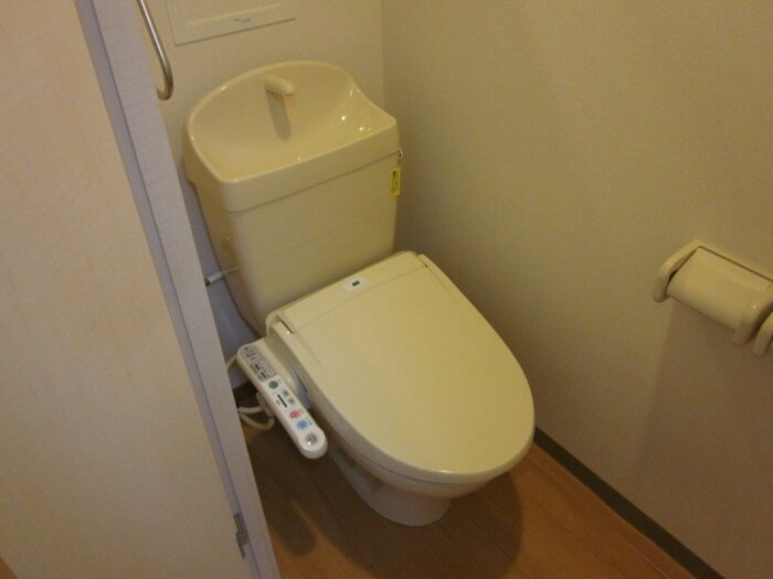 物件内観写真14　(トイレ)