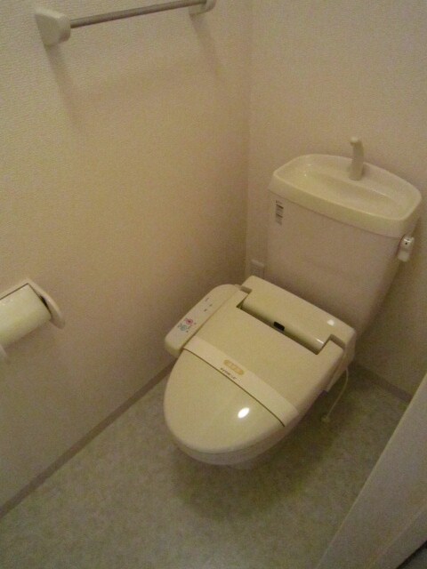 物件内観写真13　(トイレ)