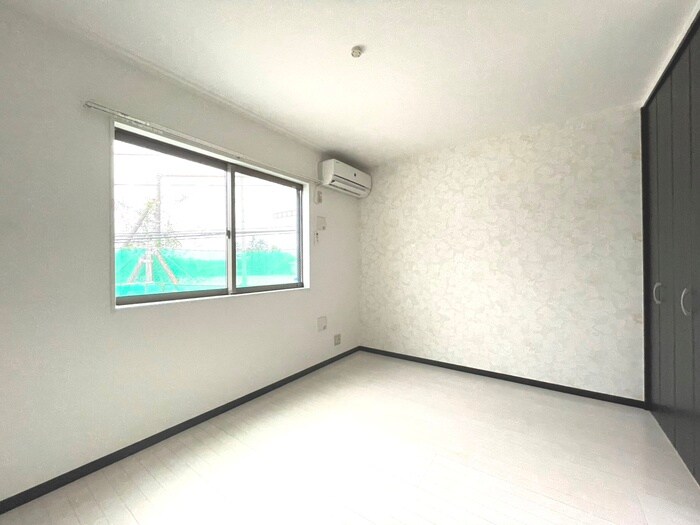 物件内観写真13　(居室)