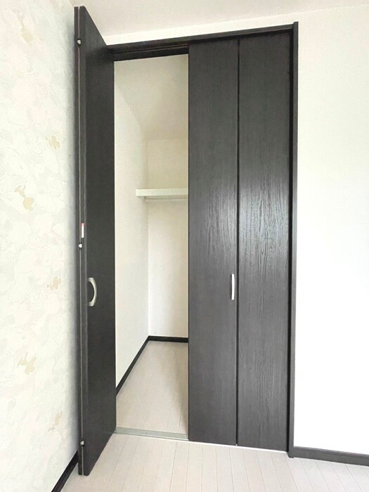 物件内観写真16　(収納)