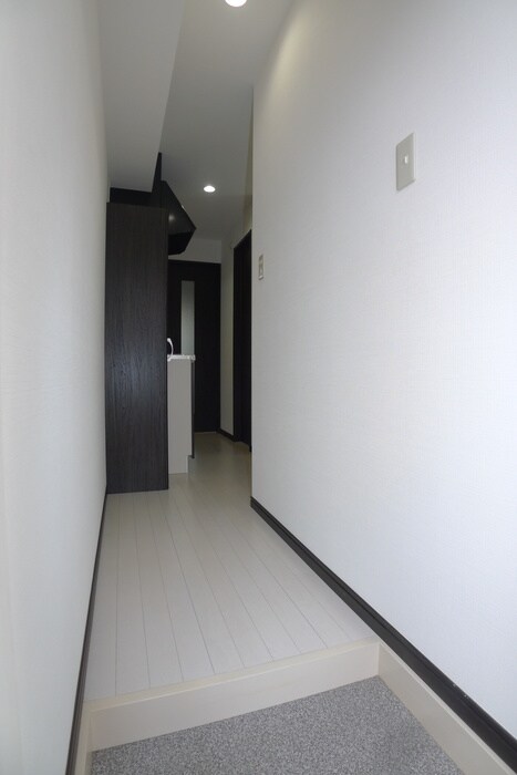 物件内観写真20　(廊下)