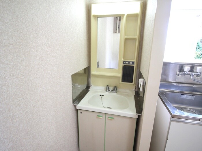 物件内観写真14　(洗面)