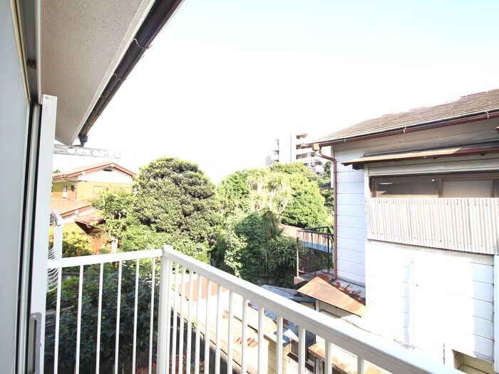 物件内観写真20　(室内からの展望)