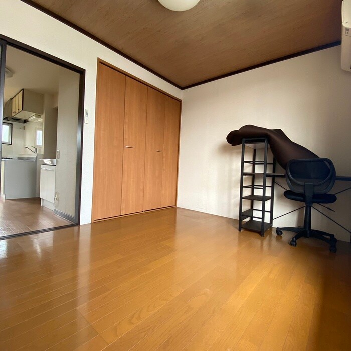 物件内観写真7　(居室)