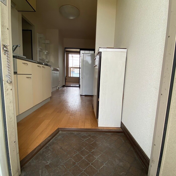 物件内観写真15　(玄関)