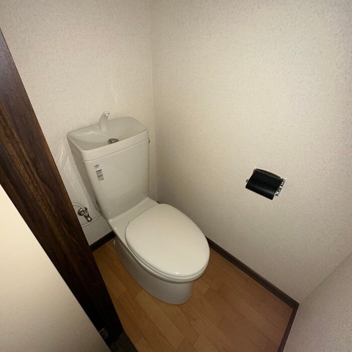 物件内観写真15　(トイレ)