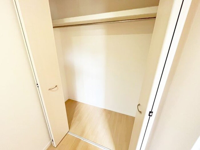 物件内観写真11　(収納)
