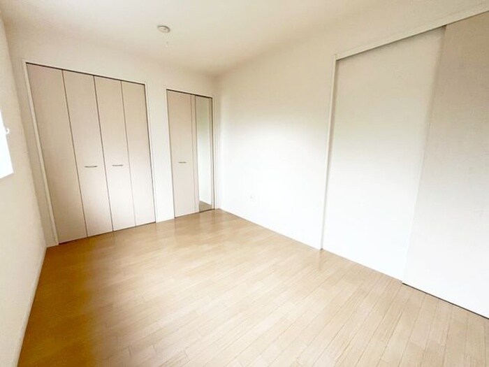 物件内観写真16　(居室)