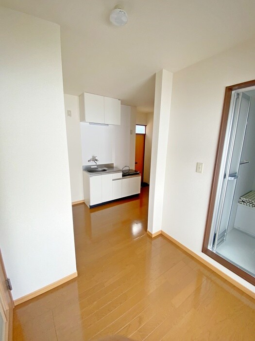 物件内観写真19　(廊下)