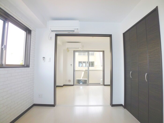 物件内観写真8　(ベランダ・バルコニー)