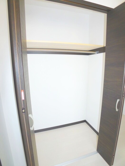 物件内観写真17　(収納)