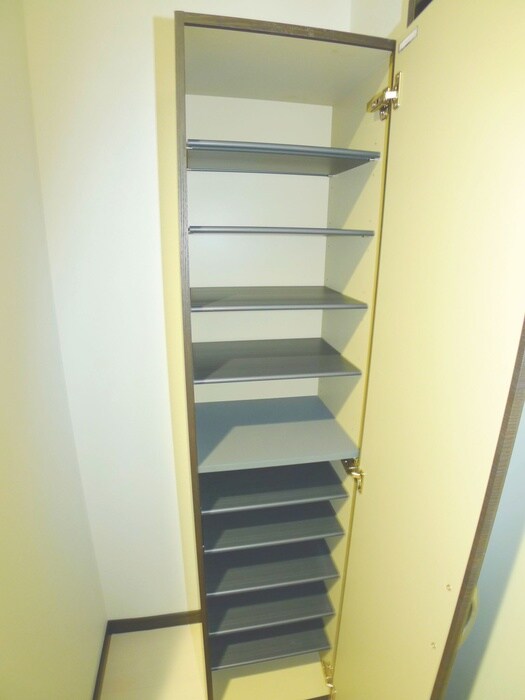 物件内観写真22　(靴箱)