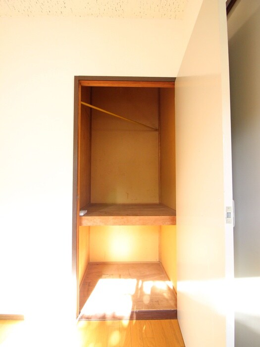 物件内観写真10　(収納)