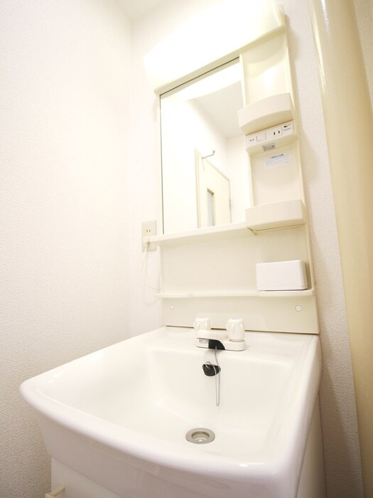 物件内観写真12　(洗面)