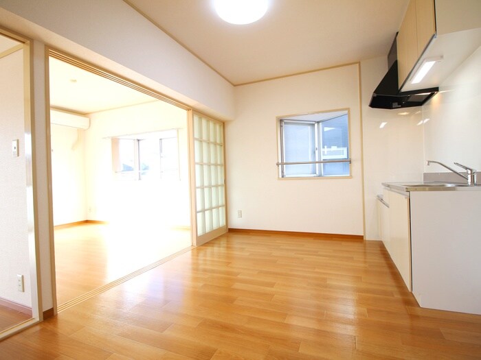 物件内観写真21　(居室)