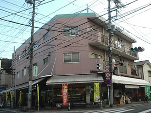 中央マ－ト外観写真