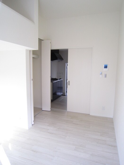 物件内観写真5　(居室)