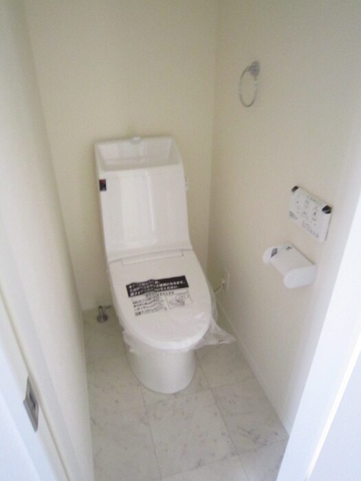 物件内観写真11　(トイレ)