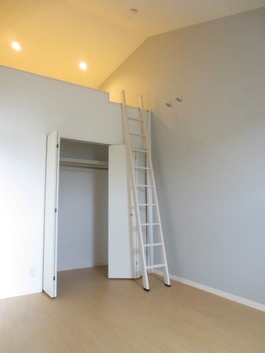 物件内観写真11　(居室)