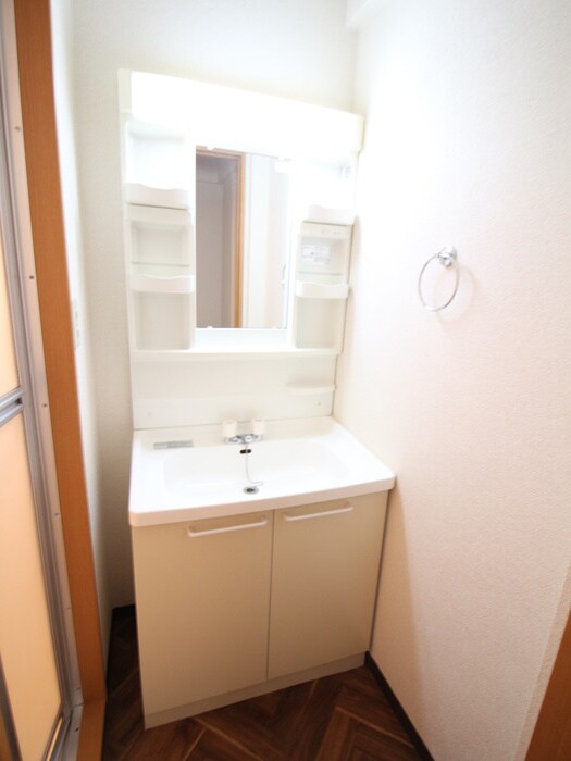 物件内観写真12　(洗面)