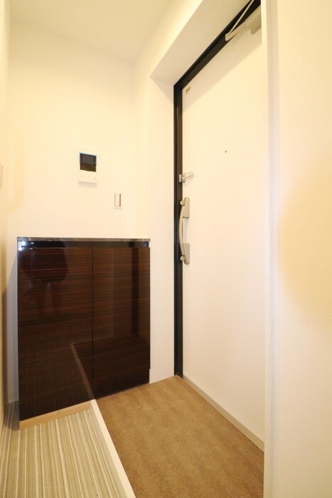 物件内観写真19　(玄関)