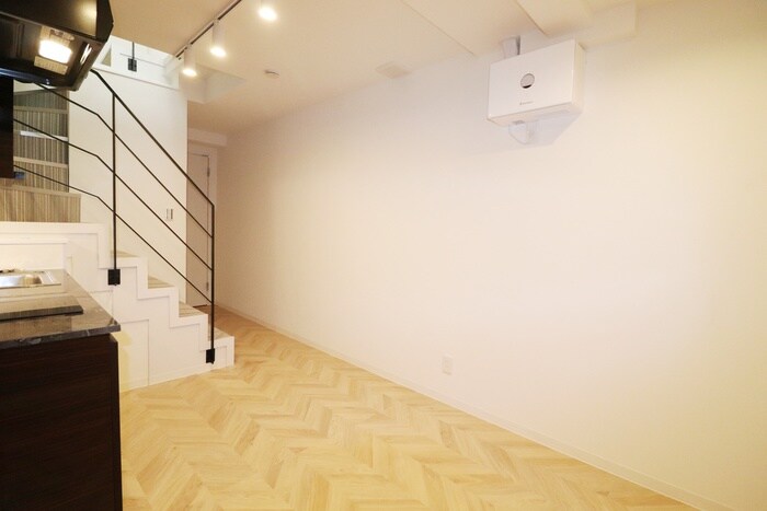 物件内観写真21　(居室)