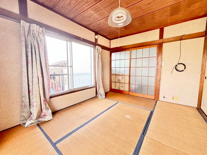 物件内観写真3　(居室)