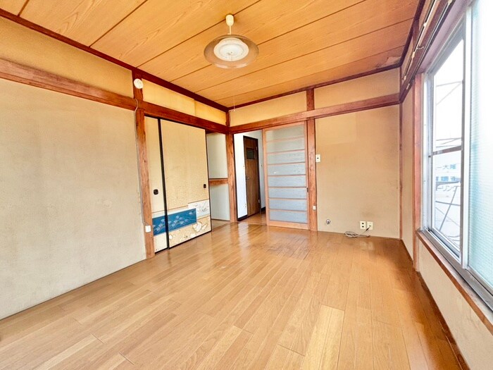 物件内観写真4　(居室)