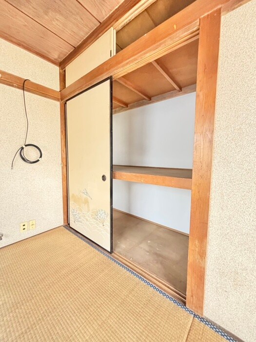 物件内観写真11　(収納)