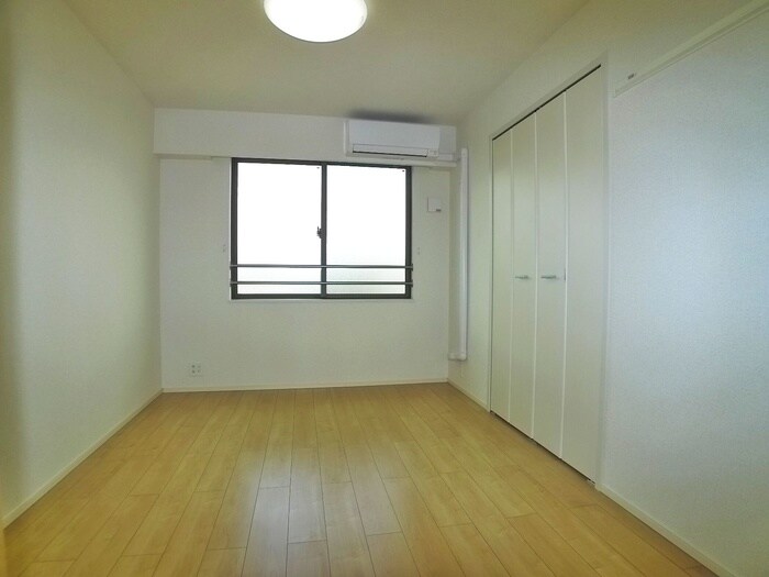 物件内観写真11　(居室)