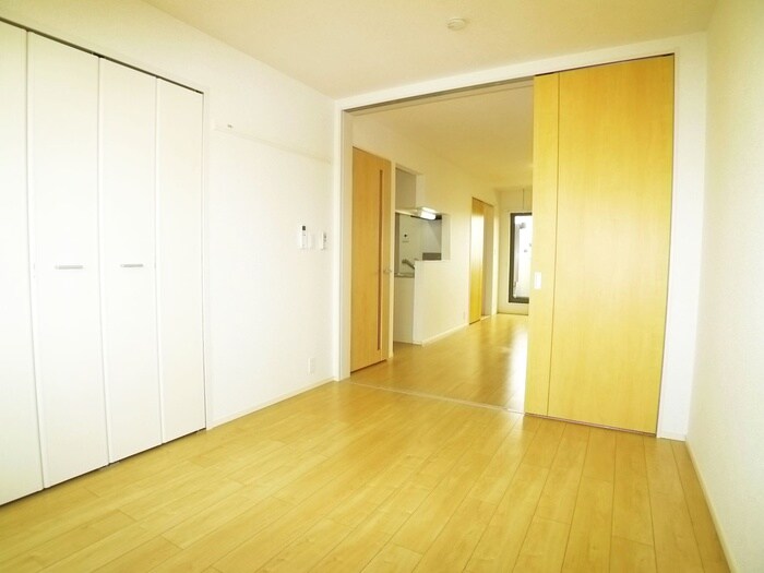 物件内観写真12　(居室)