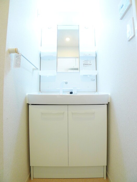 物件内観写真16　(洗面)