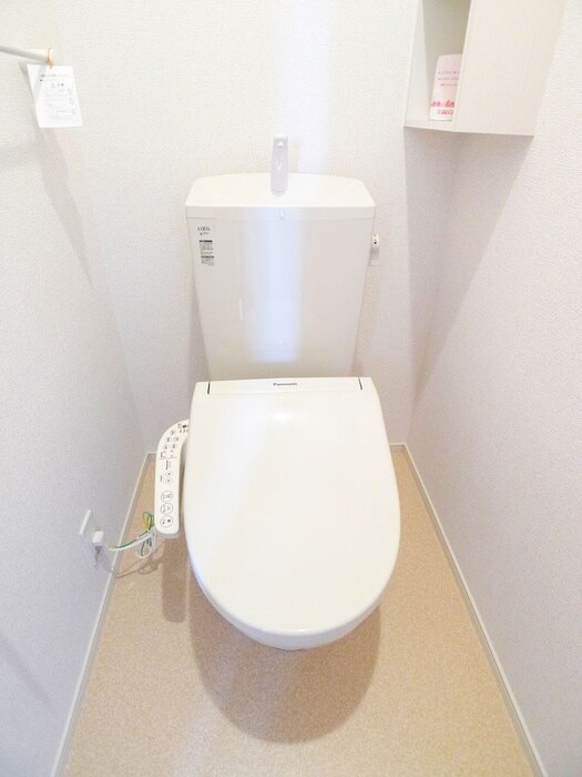 物件内観写真18　(トイレ)