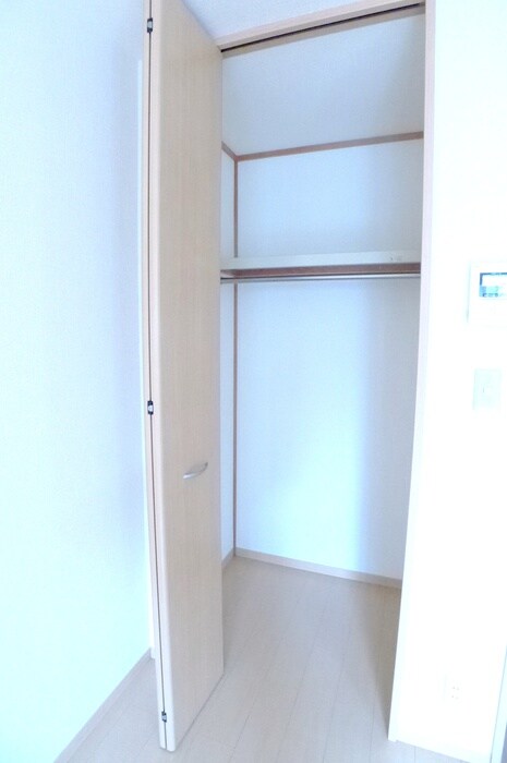 物件内観写真11　(収納)