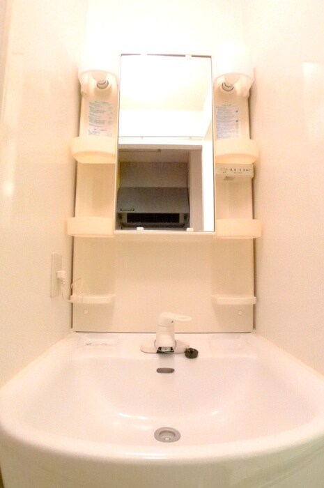 物件内観写真13　(洗面)