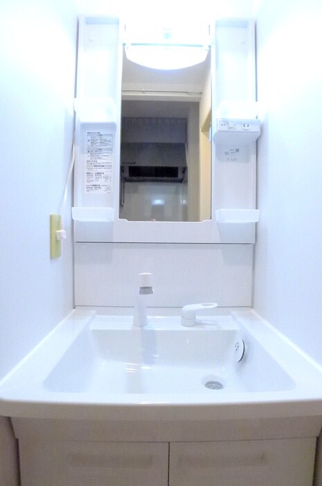 物件内観写真13　(洗面)